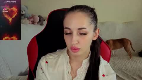 Snapshot of natalyfreman chatting on February 5, 7:02 am Nataly online show from February 5, 7:02 am