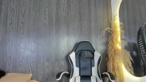 natan_77 online show from February 6, 5:12 am