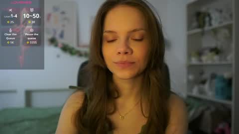 natasha__malkova online show from April 8, 8:14 am