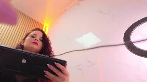 Natasha  tp   1430- 2100 online show from February 18, 8:05 pm