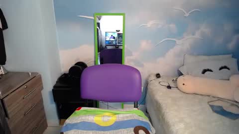 Natasha Bernett online show from February 9, 11:15 pm