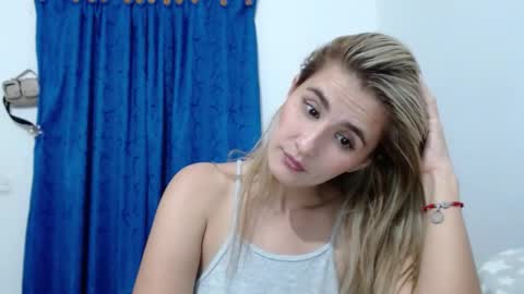Snapshot of natasha_lopera chatting on January 31, 3:30 am Natasha online show from January 31, 3:30 am