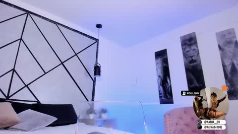 Snapshot of natasha_smith09 chatting on March 6, 10:36 pm Natasha Smith online show from March 6, 10:36 pm