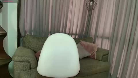 Natasha online show from May 25, 1:06 pm