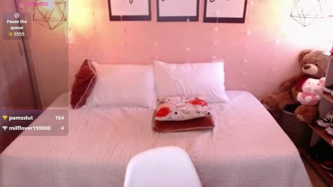 Nat online show from December 17, 2:12 pm