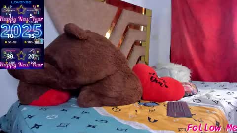 Natasha online show from November 9, 5:33 pm