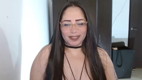 Snapshot of natashasmithe chatting on September 22, 12:56 am Natasha Smithe online show from September 22, 12:56 am