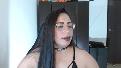 Snapshot of natashasmithe chatting on October 9, 9:24 pm Natasha Smithe online show from October 9, 9:24 pm