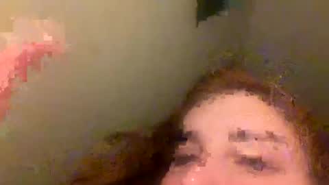 natashophiax online show from April 9, 2:11 pm