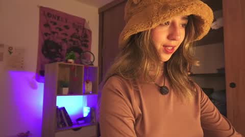 Natasha Independent model online show from March 12, 5:46 am