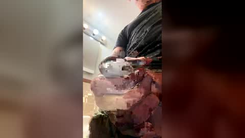 Snapshot of natedog253 chatting on April 15, 4:36 pm natedog253 online show from April 15, 4:36 pm