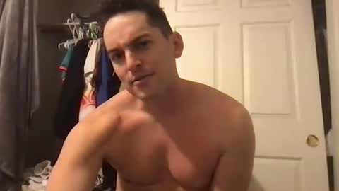 natetheexplorer online show from October 26, 3:01 am