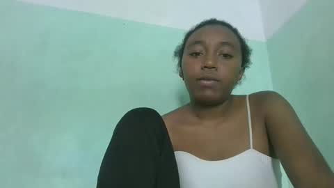Snapshot of natha259706 chatting on April 23, 6:32 pm natha259706 online show from April 23, 6:32 pm