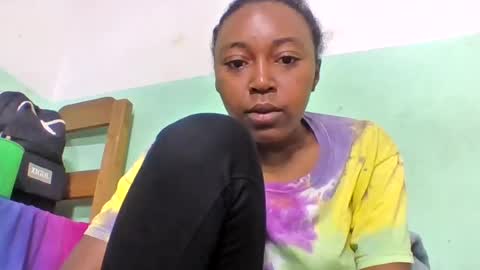 Snapshot of natha259706 chatting on June 27, 2:01 pm natha259706 online show from June 27, 2:01 pm