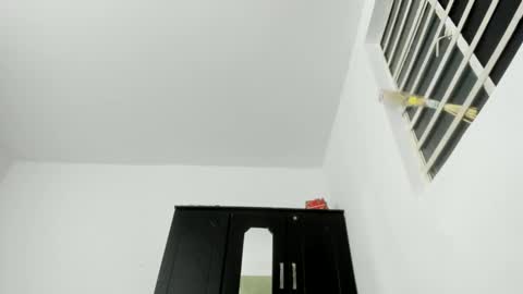     NATHALIA online show from December 26, 9:15 pm