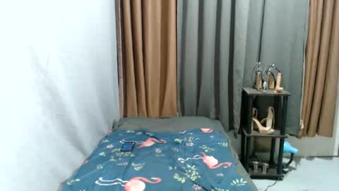 nathalia_scott online show from May 24, 1:10 am