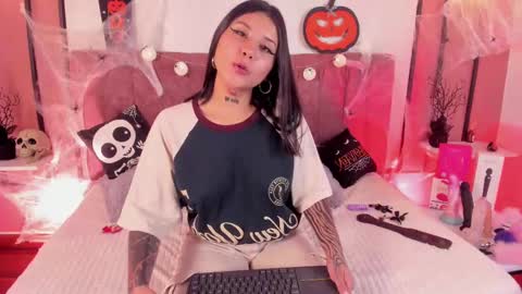 nathalia_stone online show from October 4, 6:17 pm