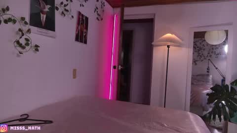 Nathalia  online show from April 26, 9:01 pm