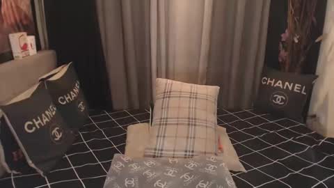 Goddess Nathalie online show from October 1, 3:01 am