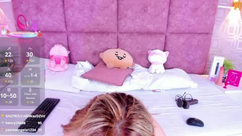 Nathalie Ross online show from March 27, 8:59 am