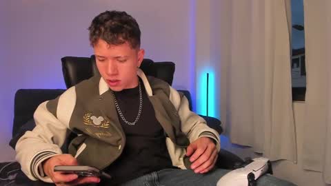 Snapshot of nathan_blake_ chatting on September 28, 10:59 pm Nathan online show from September 28, 10:59 pm