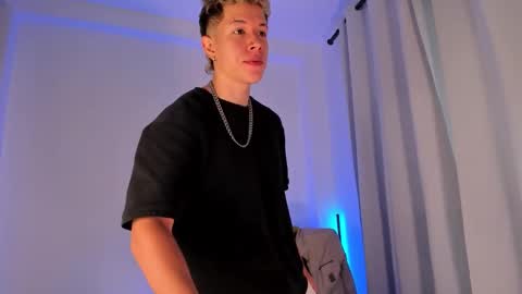 Nathan online show from November 14, 7:45 pm