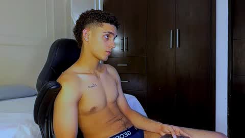 nathan_shimmer online show from December 20, 9:11 pm