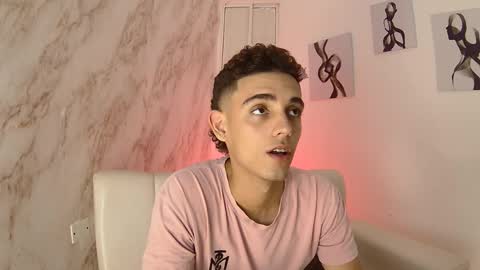 nathan_shimmer online show from April 8, 10:10 pm