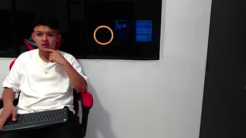 Snapshot of nathanbrookss chatting on December 14, 7:51 pm NathanBrooks online show from December 14, 7:51 pm