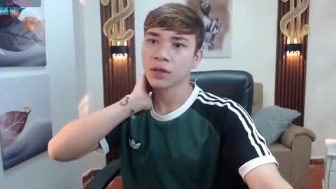 nathanclay online show from June 11, 12:58 pm