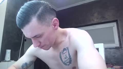 nathann92 online show from December 1, 9:20 pm