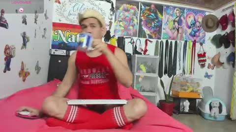 Snapshot of nathannathaniel chatting on February 14, 7:16 am nathan nathaniel online show from February 14, 7:16 am