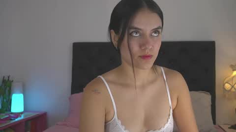 Nathy online show from February 19, 6:04 pm