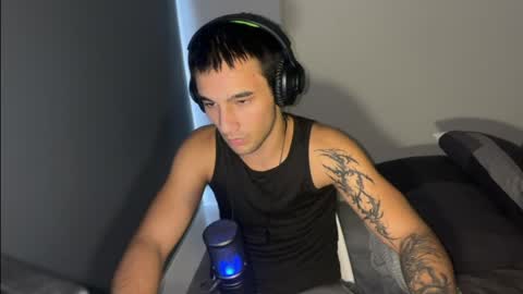 native_boy2 online show from March 30, 4:57 am