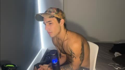 native_boy2 online show from March 30, 9:38 pm