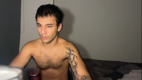 native_boy2 online show from April 18, 6:50 am