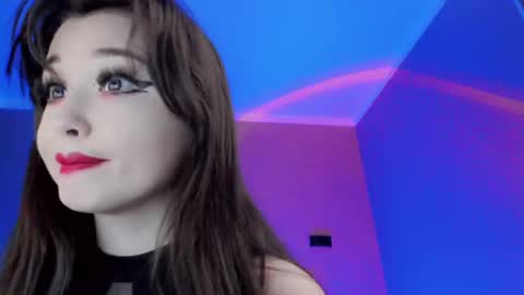 Snapshot of natsumi18 chatting on February 12, 7:44 am natsumi18 online show from February 12, 7:44 am