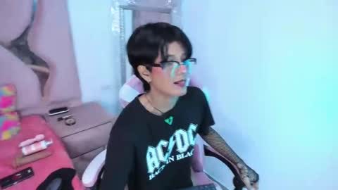 Snapshot of natsumiht chatting on September 20, 4:57 am natsumiht online show from September 20, 4:57 am