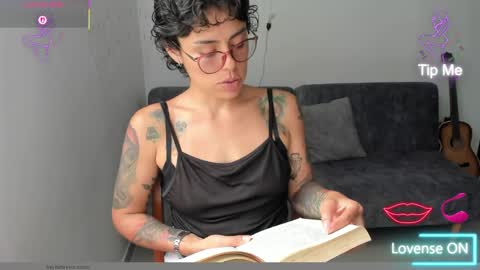 natt_op online show from April 10, 3:39 pm