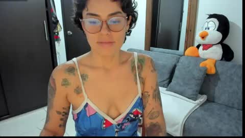 natt_op online show from May 13, 1:36 am