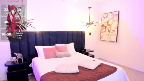 Snapshot of nattashaa7 chatting on November 19, 11:32 am nattashaa online show from November 19, 11:32 am