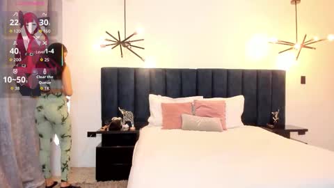 Snapshot of nattashaa7 chatting on November 22, 11:31 am nattashaa online show from November 22, 11:31 am