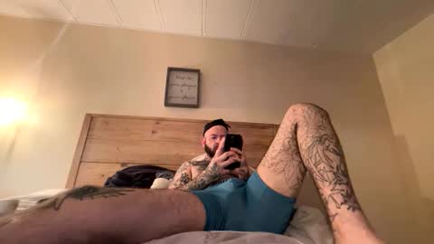 Nattidaddy online show from April 22, 3:02 pm
