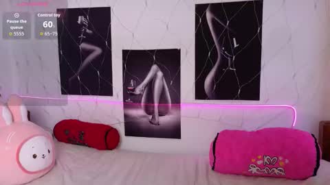 NattyQueen  online show from February 2, 1:10 pm