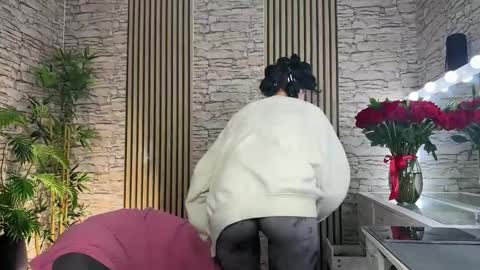 NATTY FIERROS online show from February 10, 7:29 pm