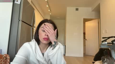 NATTY FIERROS online show from April 6, 8:10 pm