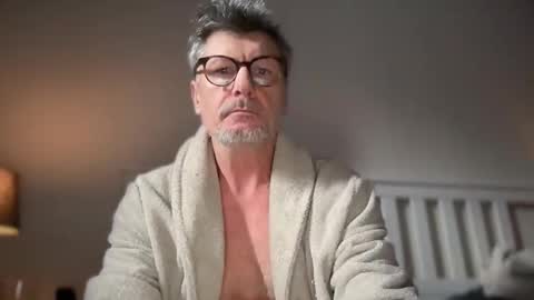 naturalcouple281074 online show from January 11, 1:38 pm