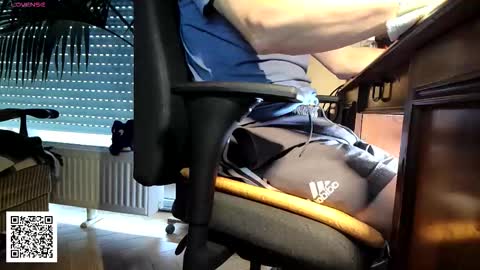 Nature online show from October 24, 8:11 am