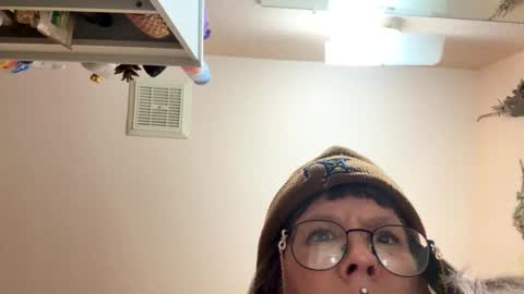 naturebabe666 online show from May 15, 10:44 am