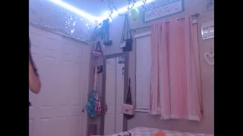 Amara rose online show from January 18, 7:34 am